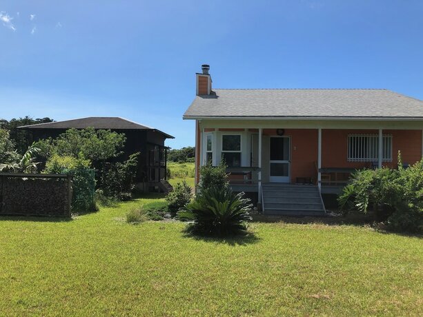 Imagen general del Hotel Cottage Orange House Yakushima. Foto 15