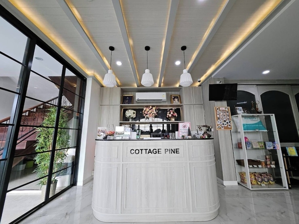 Imagen de los interiores del Hotel Cottage Pine Rayong. Foto 13
