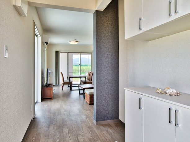 Imagen general del Hotel Cottage Seawind NAKIJIN. Foto 3