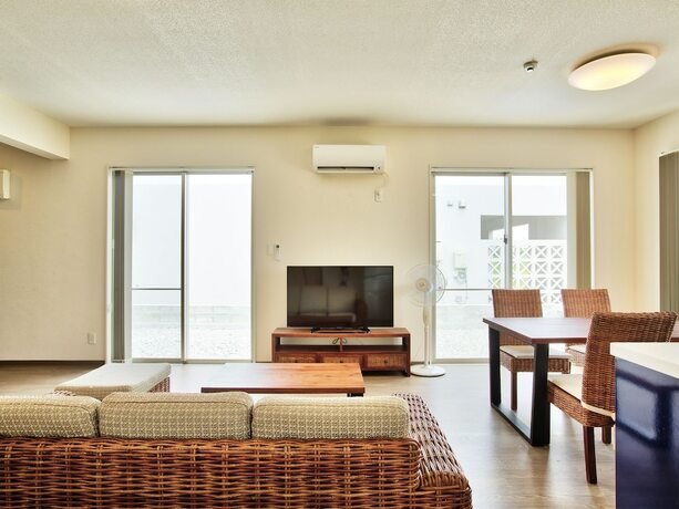 Imagen general del Hotel Cottage Seawind NAKIJIN. Foto 16