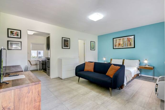 Imagen de la habitación del Hotel Cottages El Portal. Foto 16