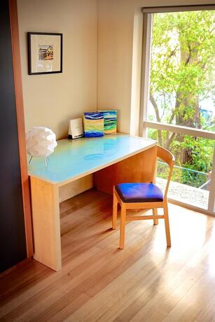 Imagen de los interiores del Hotel Cottesloe Tree Top Studio. Foto 16