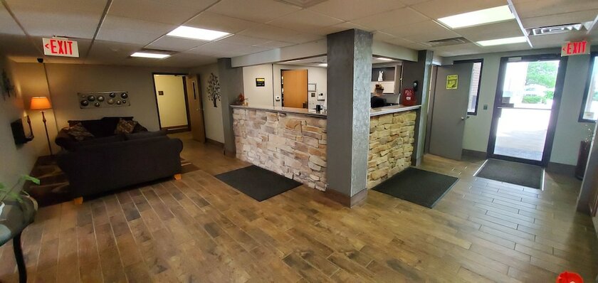 Imagen general del Hotel Cottonwood Inn And Conference Center. Foto 6