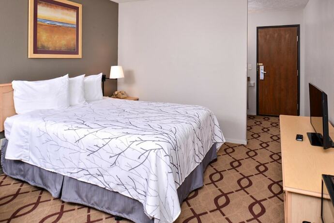 Imagen general del Hotel Cottonwood Inn And Conference Center. Foto 12