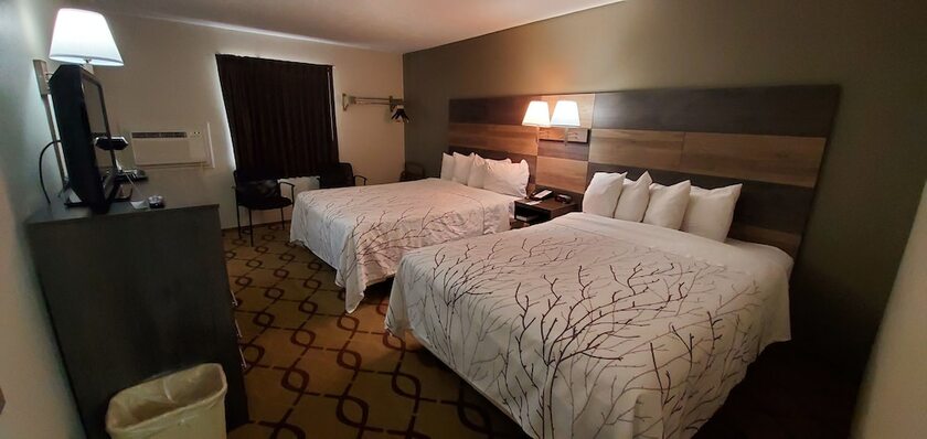 Imagen de la habitación del Hotel Cottonwood Inn And Conference Center. Foto 16