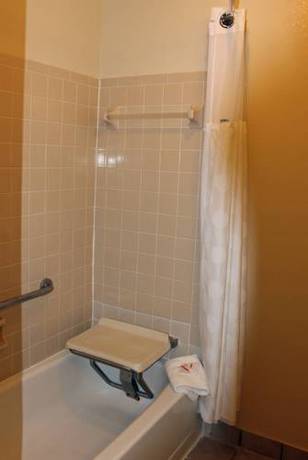Imagen de la habitación del Hotel Cottonwood Suites Savannah & Conference Cent. Foto 16