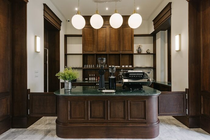 Imagen general del Hotel Coucou. Foto 11