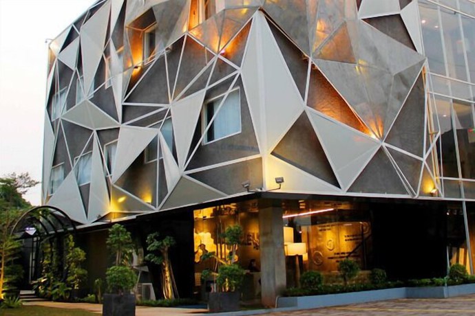 Imagen de los exteriores del Hotel Couleur Jakarta. Foto 12