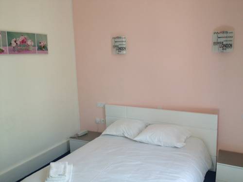 Imagen de la habitación del Hotel Couleurs Sud. Foto 6
