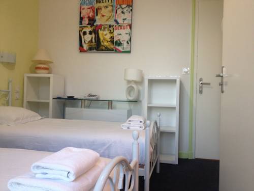 Imagen de la habitación del Hotel Couleurs Sud. Foto 11