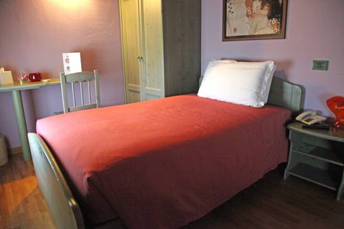 Imagen de la habitación del Hotel Country Al Gallo. Foto 8