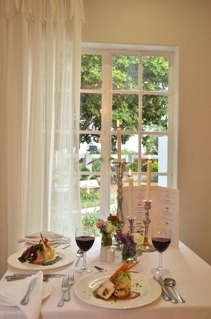 Imagen del bar/restaurante del Hotel Country Boutique. Foto 4