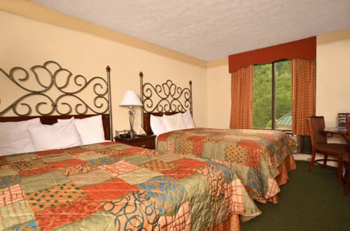 Imagen de la habitación del Hotel Country Cascades Waterpark Resort. Foto 12