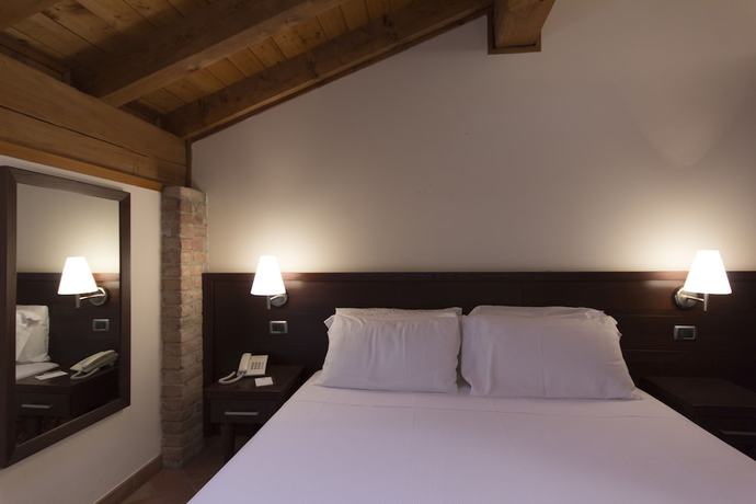 Imagen de la habitación del Hotel Country Castelbarco. Foto 10