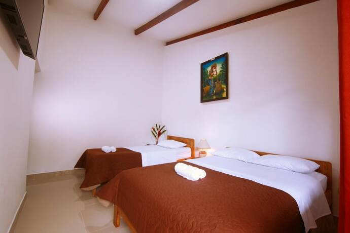 Imagen general del Hotel Country Club Eco - Casa Jardín. Foto 1