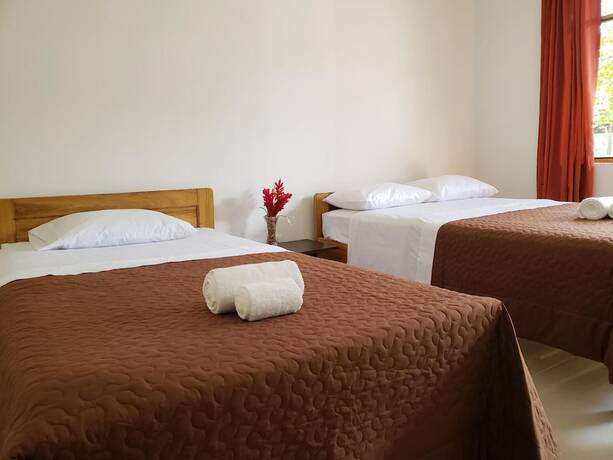 Imagen general del Hotel Country Club Eco - Casa Jard&iacute;n. Foto 6