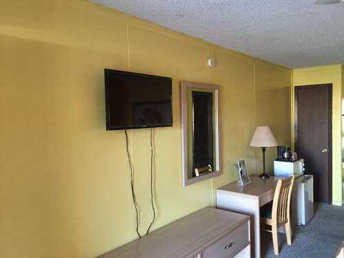 Imagen de la habitación del Hotel Country Club Inn. Foto 3