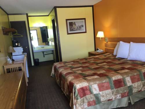 Imagen de la habitación del Hotel Country Club Inn. Foto 4