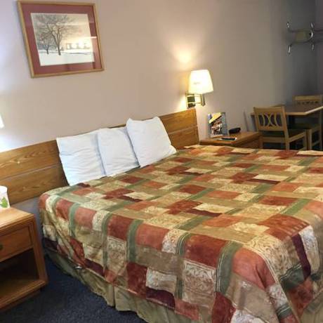 Imagen general del Hotel Country Club Inn. Foto 1