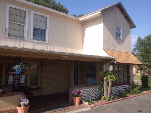 Imagen de la habitación del Hotel Country Club Inn. Foto 7