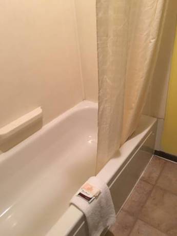 Imagen de la habitación del Hotel Country Club Inn. Foto 8