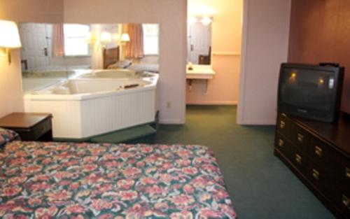 Imagen general del Hotel Country Club Inn & Suites. Foto 1