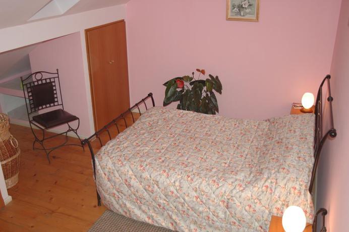 Imagen de la habitación del Hotel Country Club La Mesteceni. Foto 3