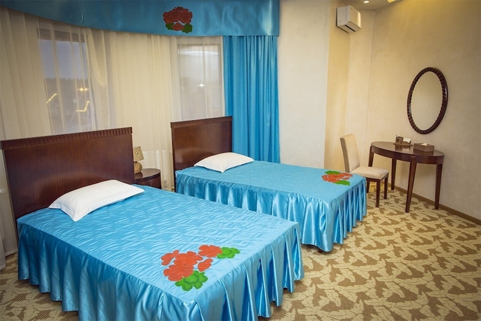 Imagen de la habitación del Hotel Country Club Luchy. Foto 2