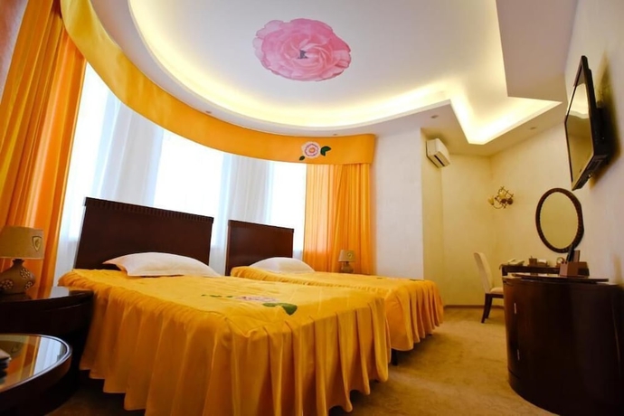Imagen de la habitación del Hotel Country Club Luchy. Foto 14