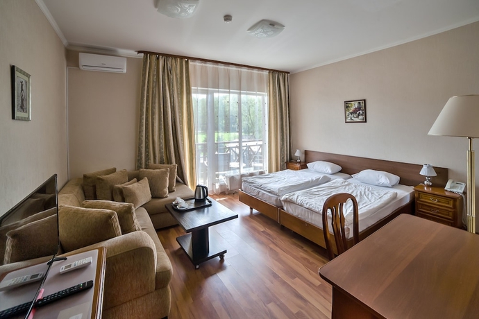 Imagen de la habitación del Hotel Country Club Medvezhy Ozera. Foto 4