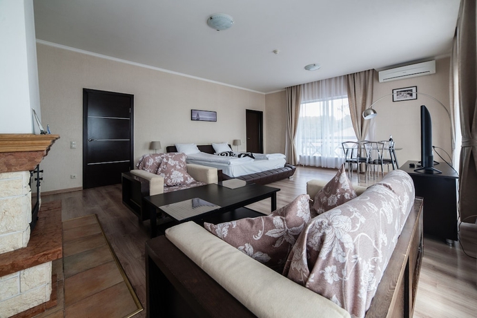 Imagen de la habitación del Hotel Country Club Medvezhy Ozera. Foto 9