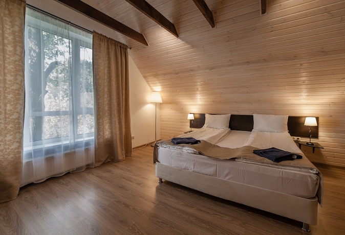 Imagen de la habitación del Hotel Country Club Medvezhy Ozera. Foto 17