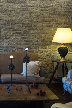 Imagen del bar/restaurante del Hotel Country Club and Suites. Foto 3