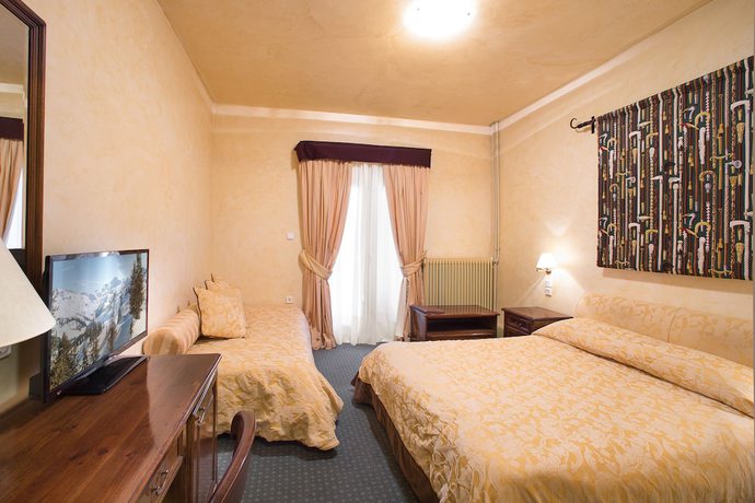 Imagen de la habitación del Hotel Country Club and Suites. Foto 13
