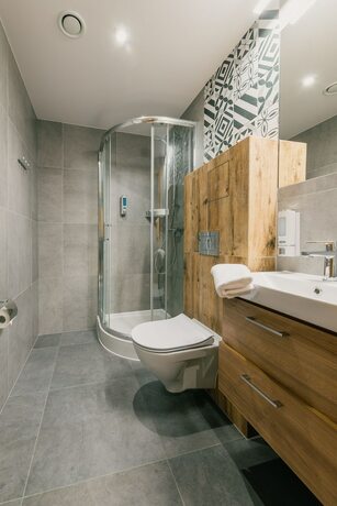 Imagen de la habitación del Hotel Country Club Żywiec i Domki Całoroczne. Foto 20