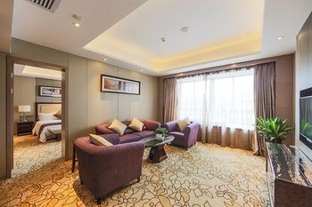 Imagen de la habitación del Hotel Country Garden Airport Phoenix. Foto 8