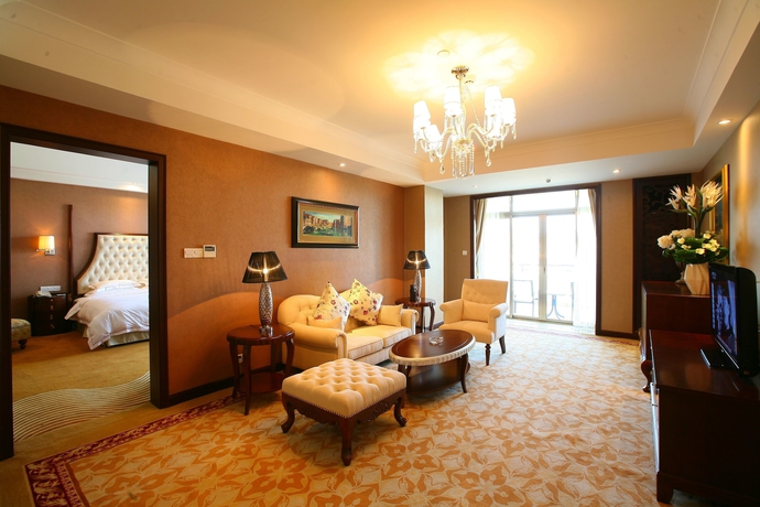Imagen de la habitación del Hotel Country Garden Chizhou Phoenix. Foto 10