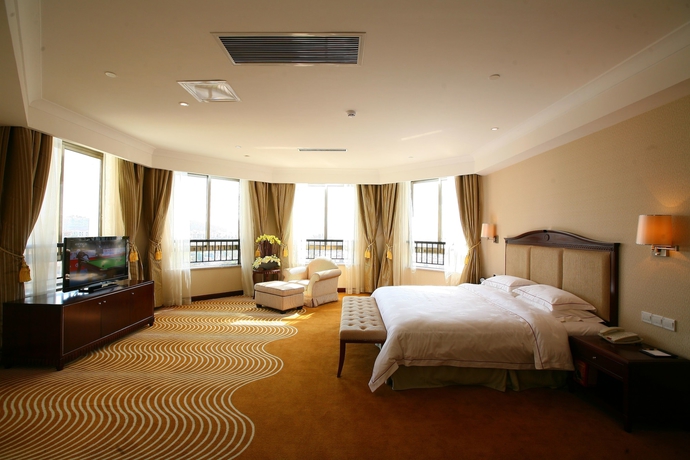 Imagen de la habitación del Hotel Country Garden Chizhou Phoenix. Foto 12