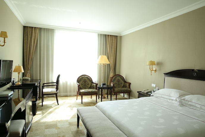 Imagen de la habitación del Hotel Country Garden Flower City. Foto 3