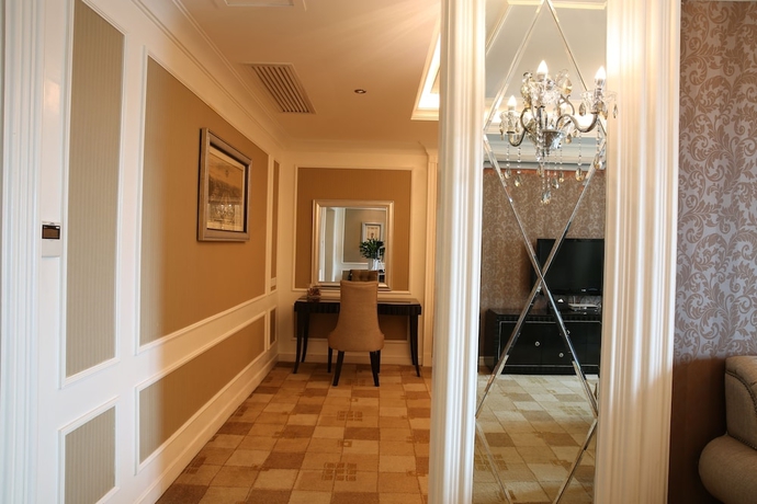 Imagen de la habitación del Hotel Country Garden Flower City. Foto 9
