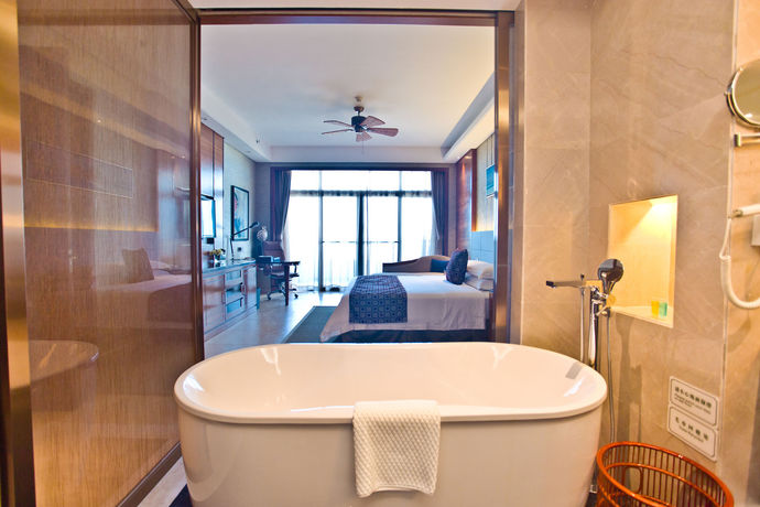 Imagen de la habitación del Hotel Country Garden Golden Beach Spring. Foto 12