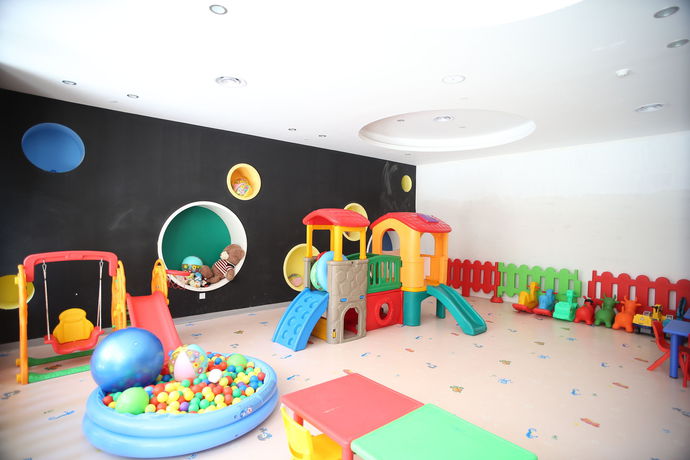 Imagen de los interiores del Hotel Country Garden Golden Beach Spring. Foto 19