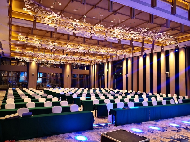 Imagen de los interiores del Hotel Country Garden Holiday Hot Spring. Foto 15