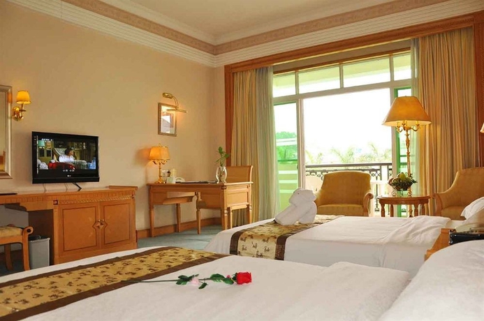 Imagen de la habitación del Hotel Country Garden Holiday Resorts. Foto 3