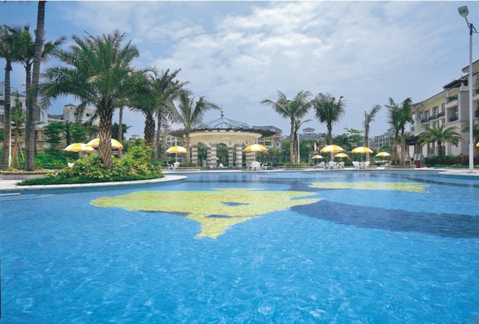 Imagen de la piscina del Hotel Country Garden Phoenix Changsha. Foto 19