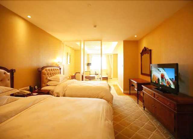 Imagen de la habitación del Hotel Country Garden Phoenix Chaohu. Foto 14