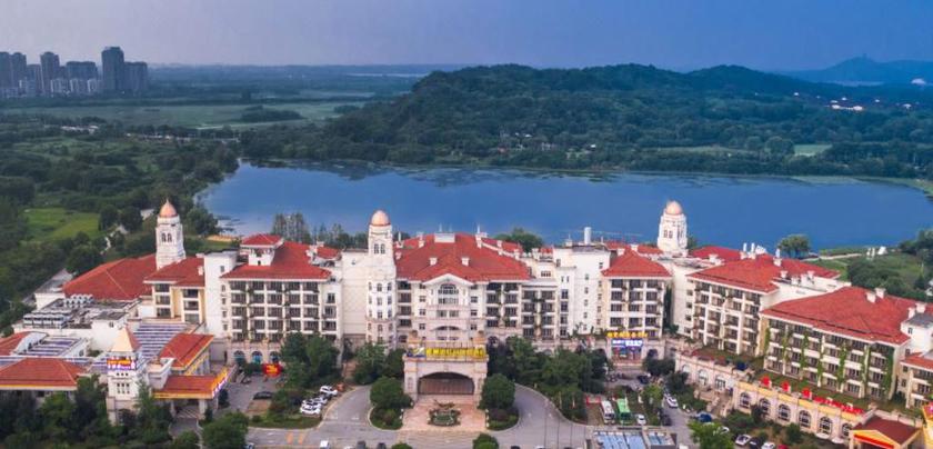 Imagen general del Hotel Country Garden Phoenix Hotel Chizhou Mount Jiuhua. Foto 2