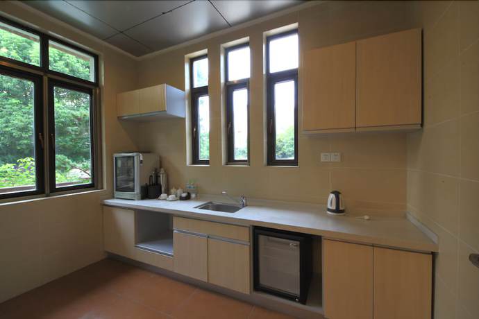 Imagen de los interiores del Hotel Country Garden Phoenix Hotel Jingmen. Foto 16