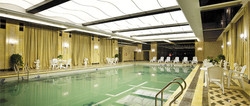 Imagen de la piscina del Hotel Country Garden Phoenix Hotel Maoming. Foto 6