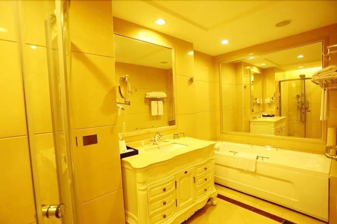 Imagen de la habitación del Hotel Country Garden Phoenix Hotel Wuhan. Foto 8